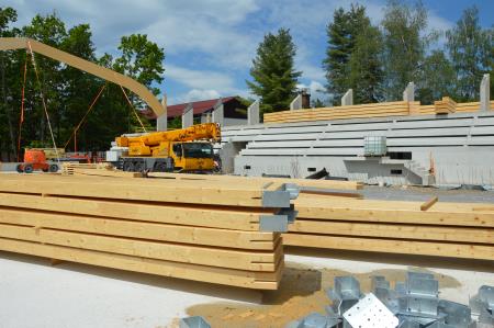 DSC_0750 (2) postavljanje nosilnih stebrov